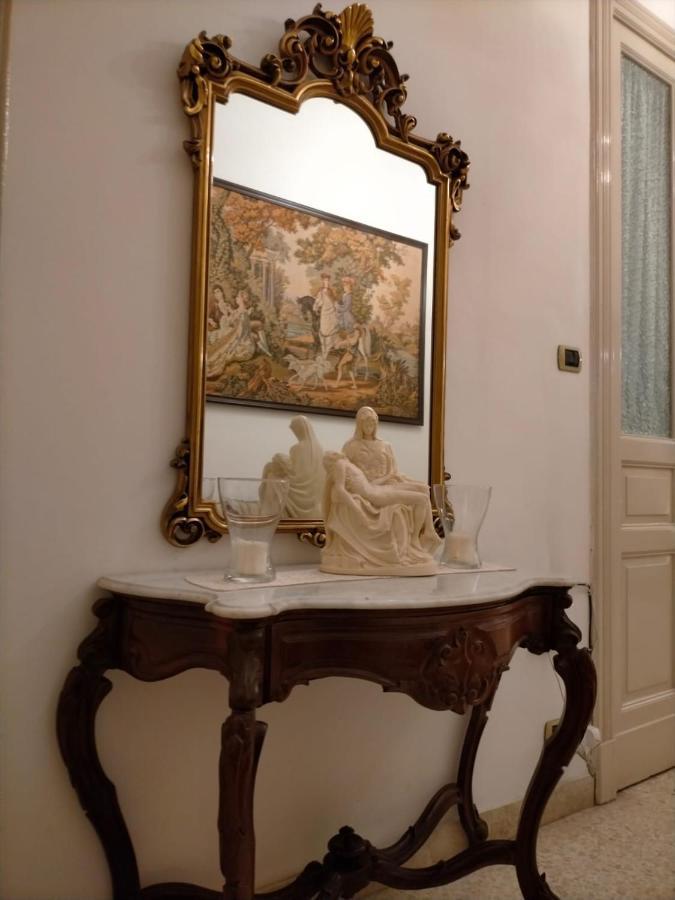 Bellaqua Bed & Breakfast คาตาเนีย ภายนอก รูปภาพ