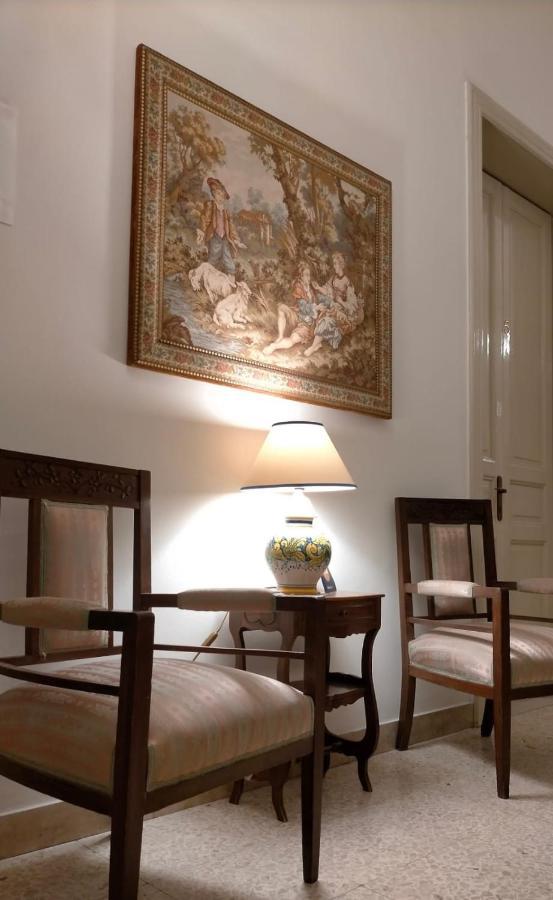 Bellaqua Bed & Breakfast คาตาเนีย ภายนอก รูปภาพ