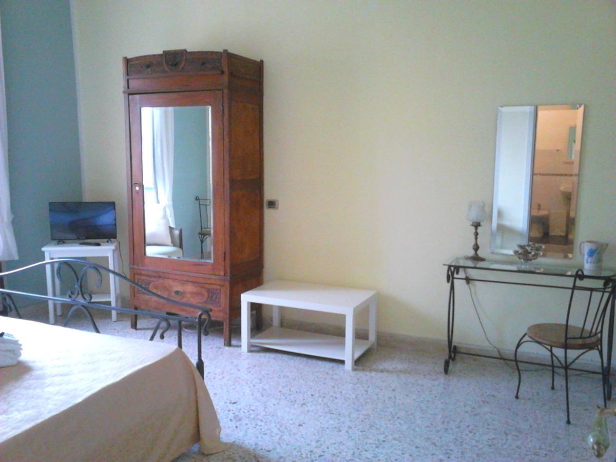Bellaqua Bed & Breakfast คาตาเนีย ภายนอก รูปภาพ